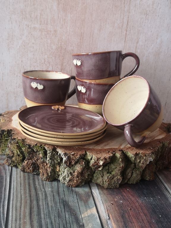 Filiżanka z serduszkami Wrzosowisko