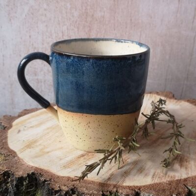 Kubek z uszkiem Sztormowa Fala